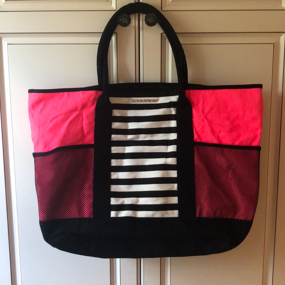 NWOT Victoria Secret beach/gym/travel Tote